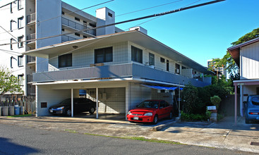 1275 Matlock Ave in Honolulu, HI - Building Photo - Building Photo