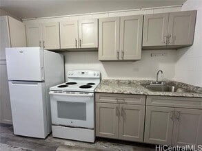 3117 Paliuli St in Honolulu, HI - Building Photo - Building Photo