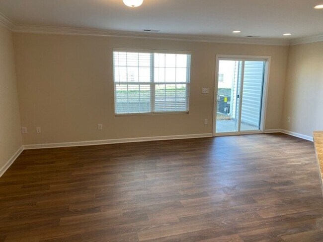 7687 Oliver Park Dr in Whitsett, NC - Building Photo - Building Photo