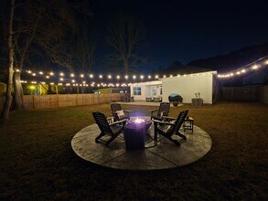 8705 Jenny Lind St in North Charleston, SC - Building Photo - Building Photo