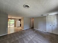 7600 Becker Ct photo'