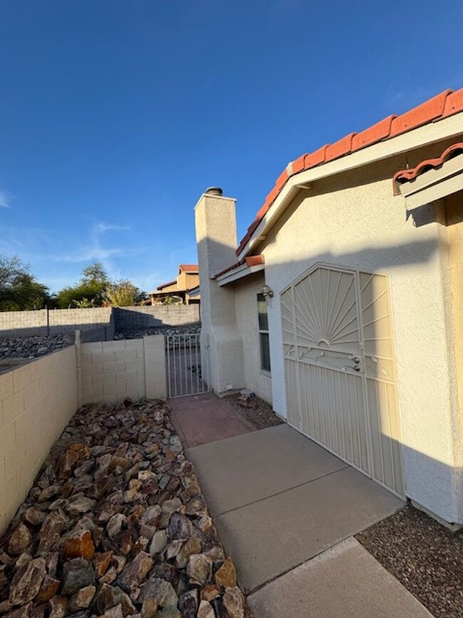 5134 W Blackbird Dr in Tucson, AZ - Building Photo - Building Photo