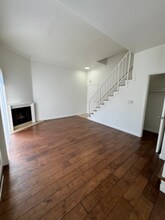 13022 Riverside Dr in Los Angeles, CA - Building Photo - Building Photo