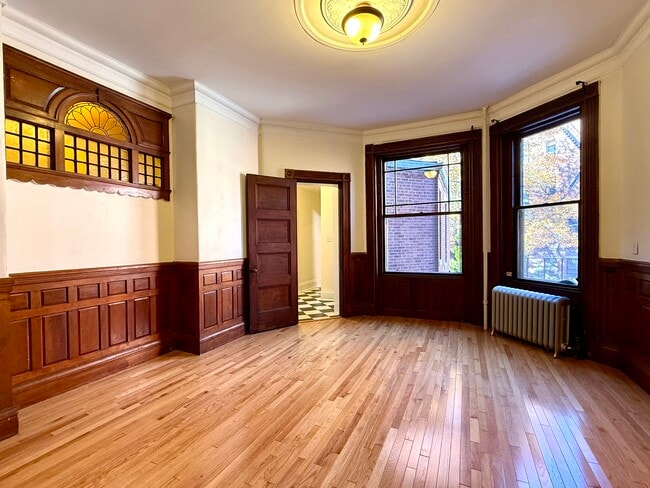 property at 293 Newbury St