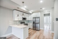 2216 Emerald St photo'