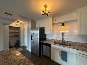 26 W 10th St in St. Paul, MN - Building Photo - Building Photo