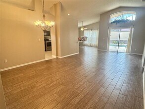 7724 Water Oak Ct in Kissimmee, FL - Building Photo - Building Photo