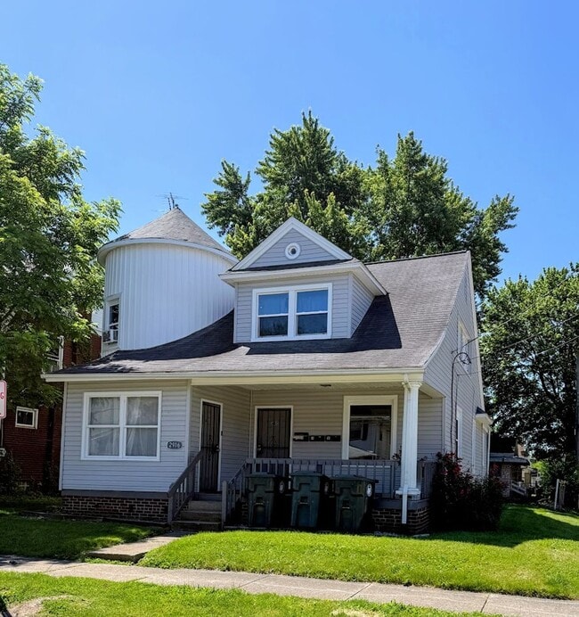 property at 2916 6th St SW