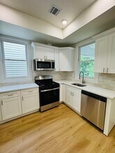 750 Communipaw Ave in Jersey City, NJ - Building Photo - Building Photo
