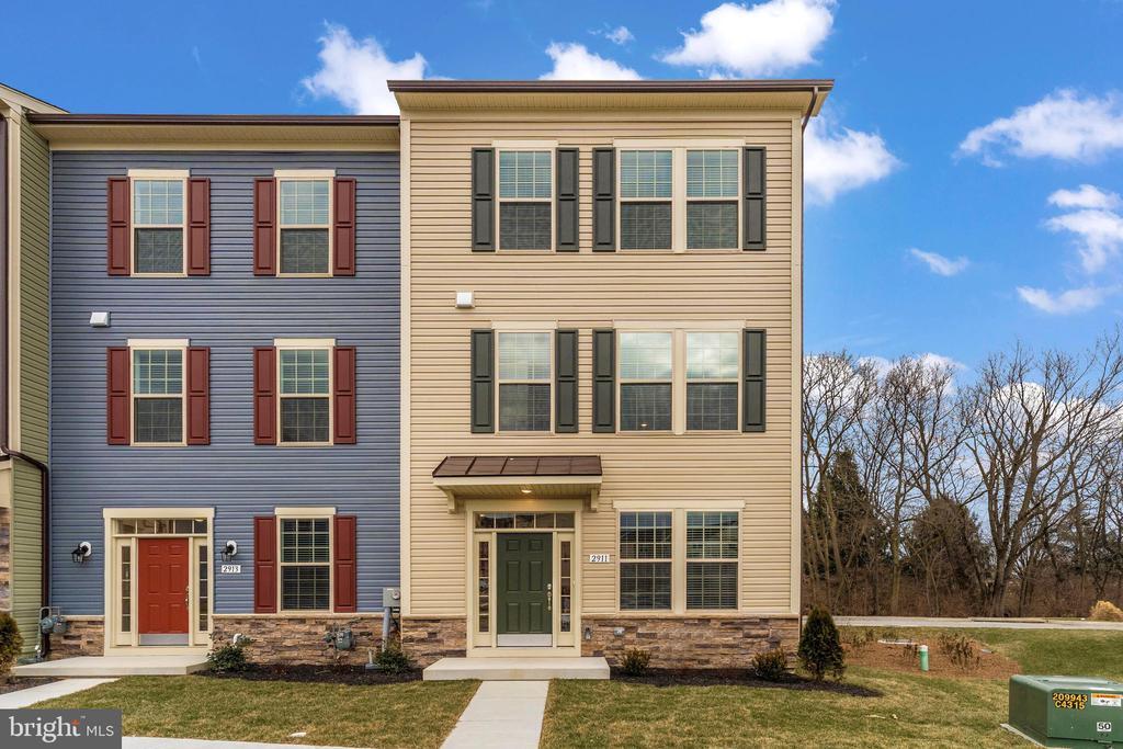2911 Osprey Way in Frederick, MD - Building Photo