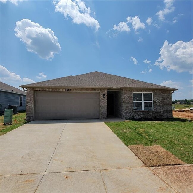 3602 S 1st Pl in Rogers, AR - Building Photo - Building Photo