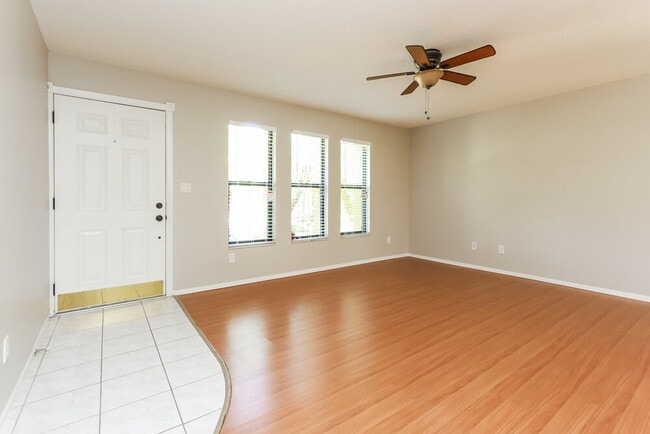 1138 SE 13th St in Cape Coral, FL - Building Photo - Building Photo