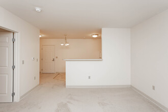 Sandra Lane Senior Apartments in North Tonawanda, NY - Building Photo - Interior Photo