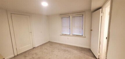560 E Hudson St in Long Beach, NY - Building Photo - Building Photo