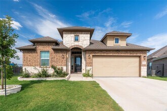 528 Spurlock Wy in Liberty Hill, TX - Building Photo - Building Photo