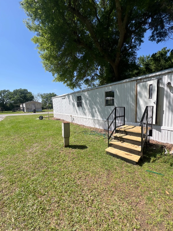 property at 306 Rockhouse Rd E