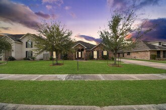 2009 Amado Ln in League City, TX - Foto de edificio - Building Photo