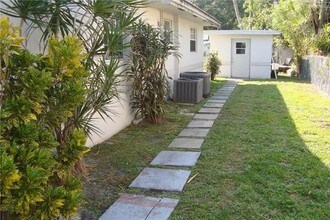 201 NE 1st Ct-Unit -1G in Dania Beach, FL - Building Photo - Building Photo