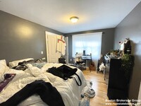 25 Iroquois St, Unit 1 in Boston, MA - Building Photo - Building Photo