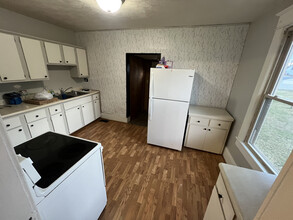 1136 Moorland Ave in Bristol, VA - Building Photo - Building Photo