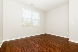 532 Overo Dr in Mcdonough, GA - Building Photo - Building Photo