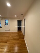 1801 Beacon St in Brookline, MA - Building Photo