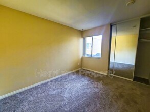 17105 W Bernardo Dr in San Diego, CA - Building Photo - Building Photo