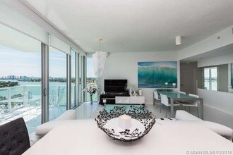 6700 Indian Creek Dr-Unit -# PH7 in Miami Beach, FL - Building Photo - Building Photo