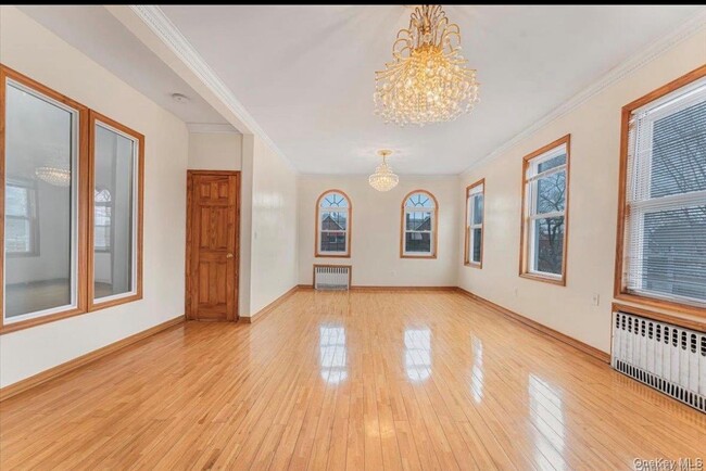 property at 2925 Morgan Ave