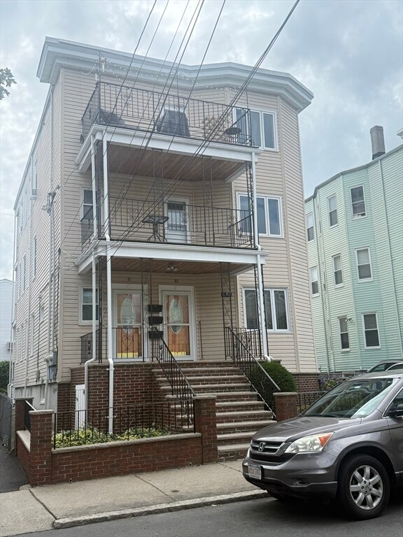property at 8 Dowse St