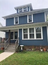 1711 N 19th St, Unit 1711 Lower unit in Sheboygan, WI - Foto de edificio - Building Photo