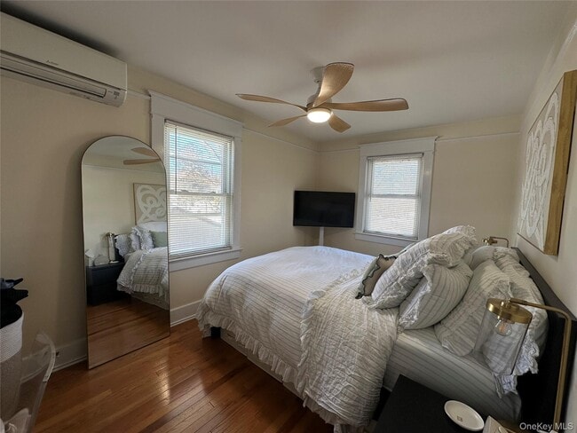 5 Fairmount St in Huntington, NY - Building Photo - Building Photo