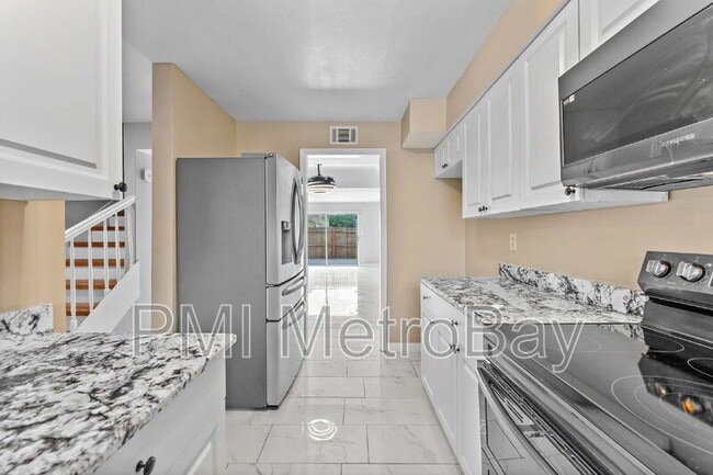property at 7616 La Mesita Ct