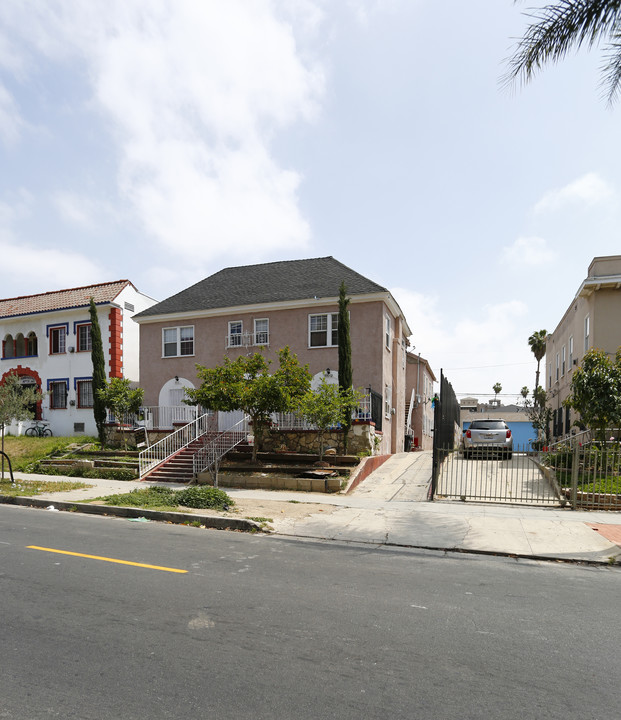 848 S Normandie Ave in Los Angeles, CA - Foto de edificio