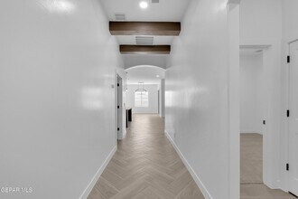 15148 Destination in El Paso, TX - Building Photo - Building Photo