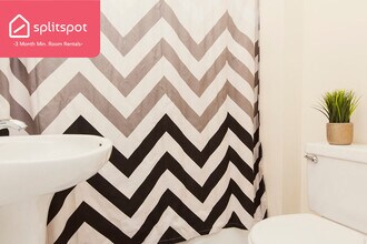 31 Plymouth St, Unit Unit 3 in Cambridge, MA - Building Photo - Building Photo