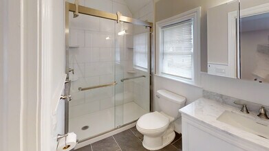 320 Kinderkamack Rd in Oradell, NJ - Building Photo - Building Photo