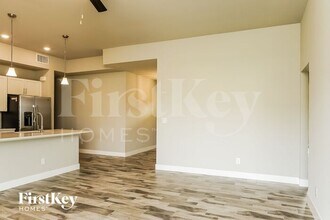 1746 NW 9th Terrace in Cape Coral, FL - Foto de edificio - Building Photo