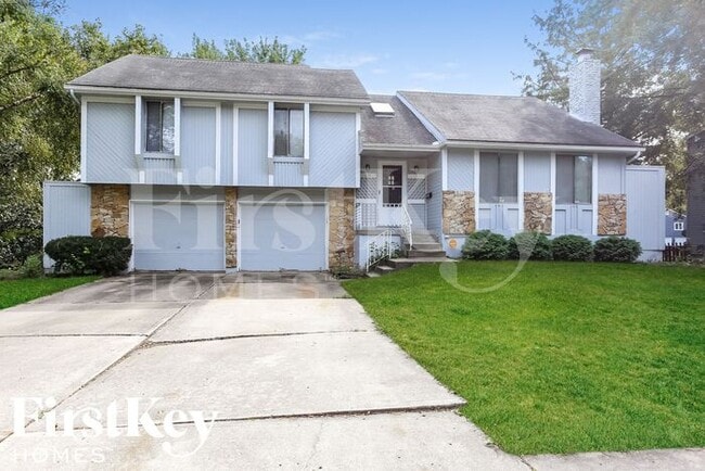 property at 1617 SE Brome Cir