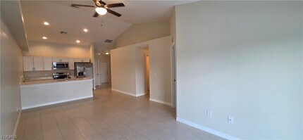 1101 Gleason Pkwy in Cape Coral, FL - Building Photo - Building Photo