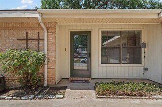 2415 Amber Hill Ln in Euless, TX - Building Photo - Building Photo