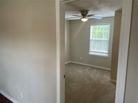 8209 Parnell St photo'