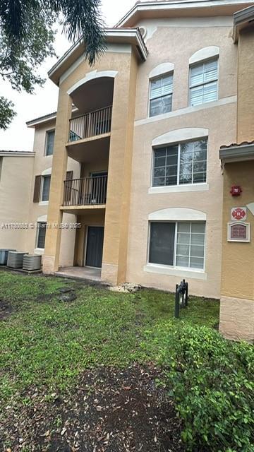 4220 San Marino Blvd in West Palm Beach, FL - Building Photo - Building Photo