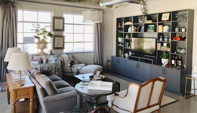 2112 Morris Ave in Birmingham, AL - Building Photo - Building Photo