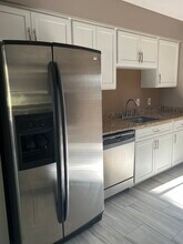 14 Orient Way in Salem, MA - Building Photo - Building Photo