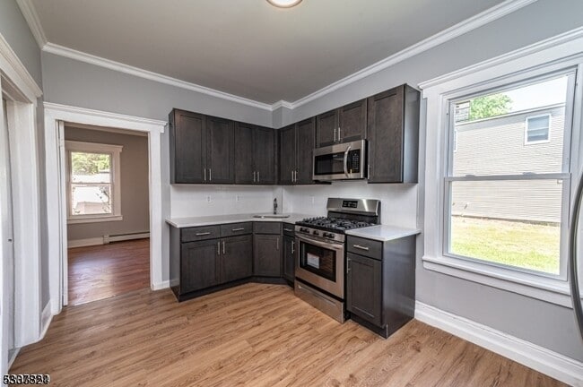 1099 Ringwood Ave in Wanaque, NJ - Building Photo - Building Photo