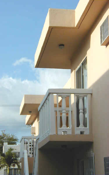 1529 SW 4th St in Miami, FL - Building Photo