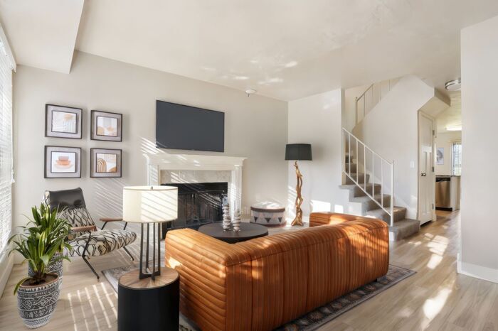 1231 Vine Ridge Way in Murray, UT - Building Photo