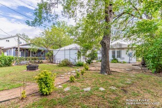 915 E 38th St in Austin, TX - Building Photo - Building Photo