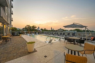 The Indie in Atlanta, GA - Building Photo